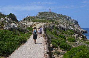 Hike to Cabrera Lighthouse